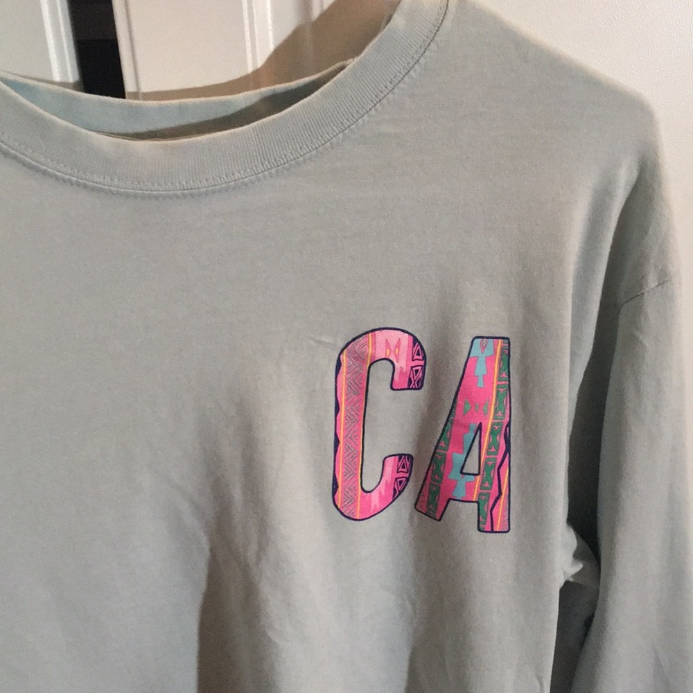 California, light blue long sleeve t-shirt